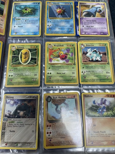 Vintage red pokémon - red, card