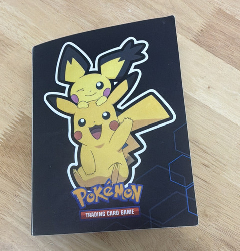 Pokémon mystery binder - binder, –
